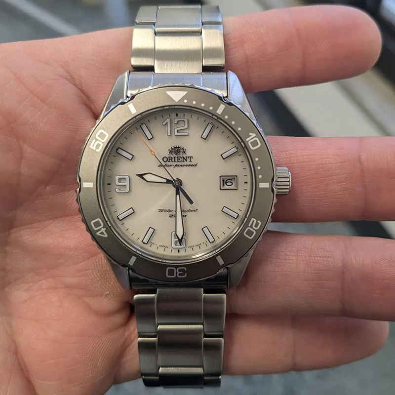 Orient Sports Mako Solar Ivory Dial Men's Watch- RA-WJ0003S